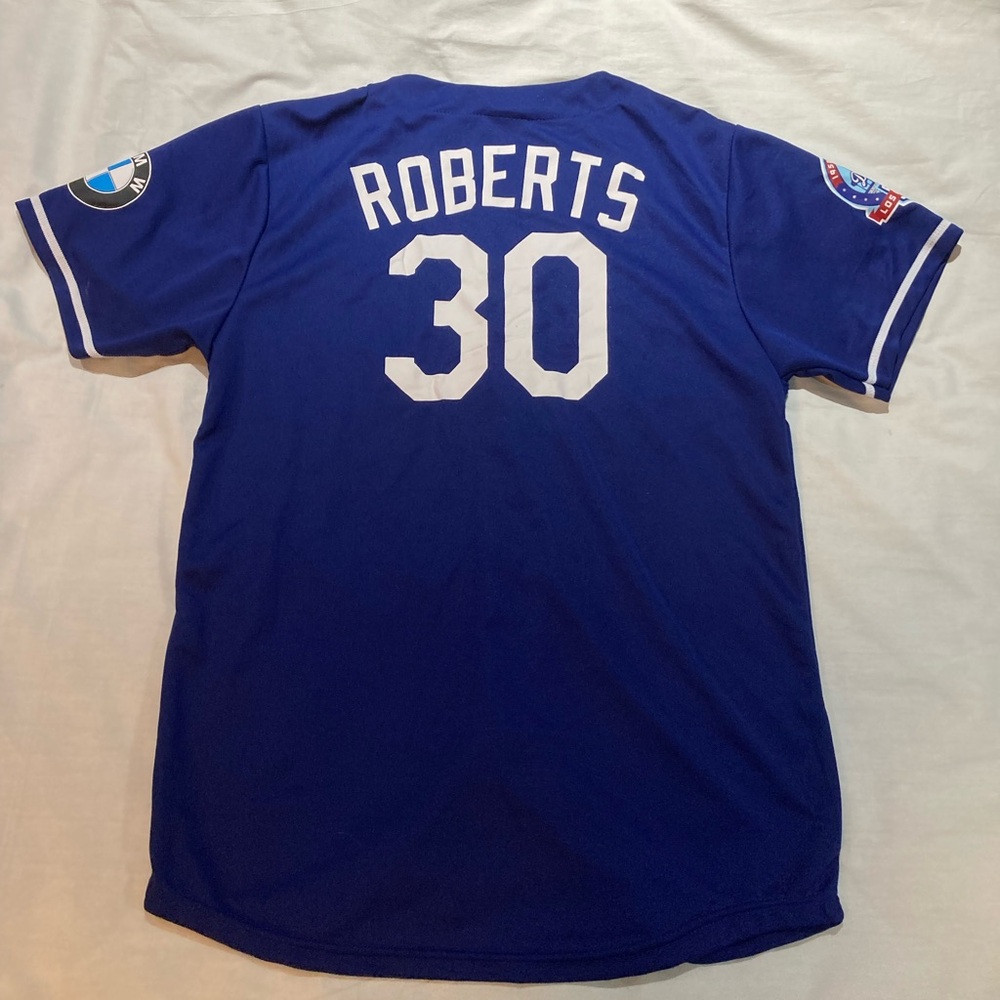 Los Angeles Dodgers Dave Roberts Jersey, size medium. 2018 stadium give away!